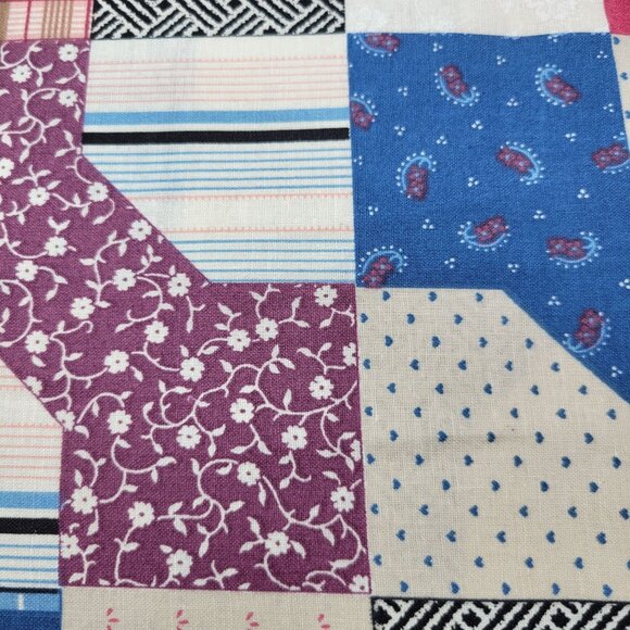Bow-Tie Patchwork Quilt Print Cheater Quilt Cotton Fabric 102 x 90 - Picture 3 of 3